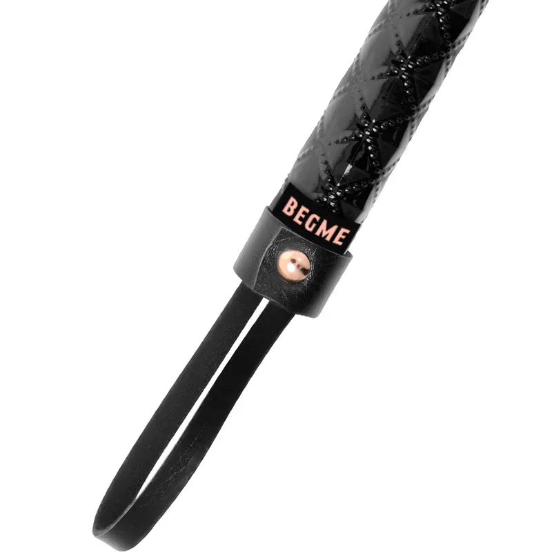BEGME - BLACK EDITION FOUET EN CUIR VEGAN - Incandessens